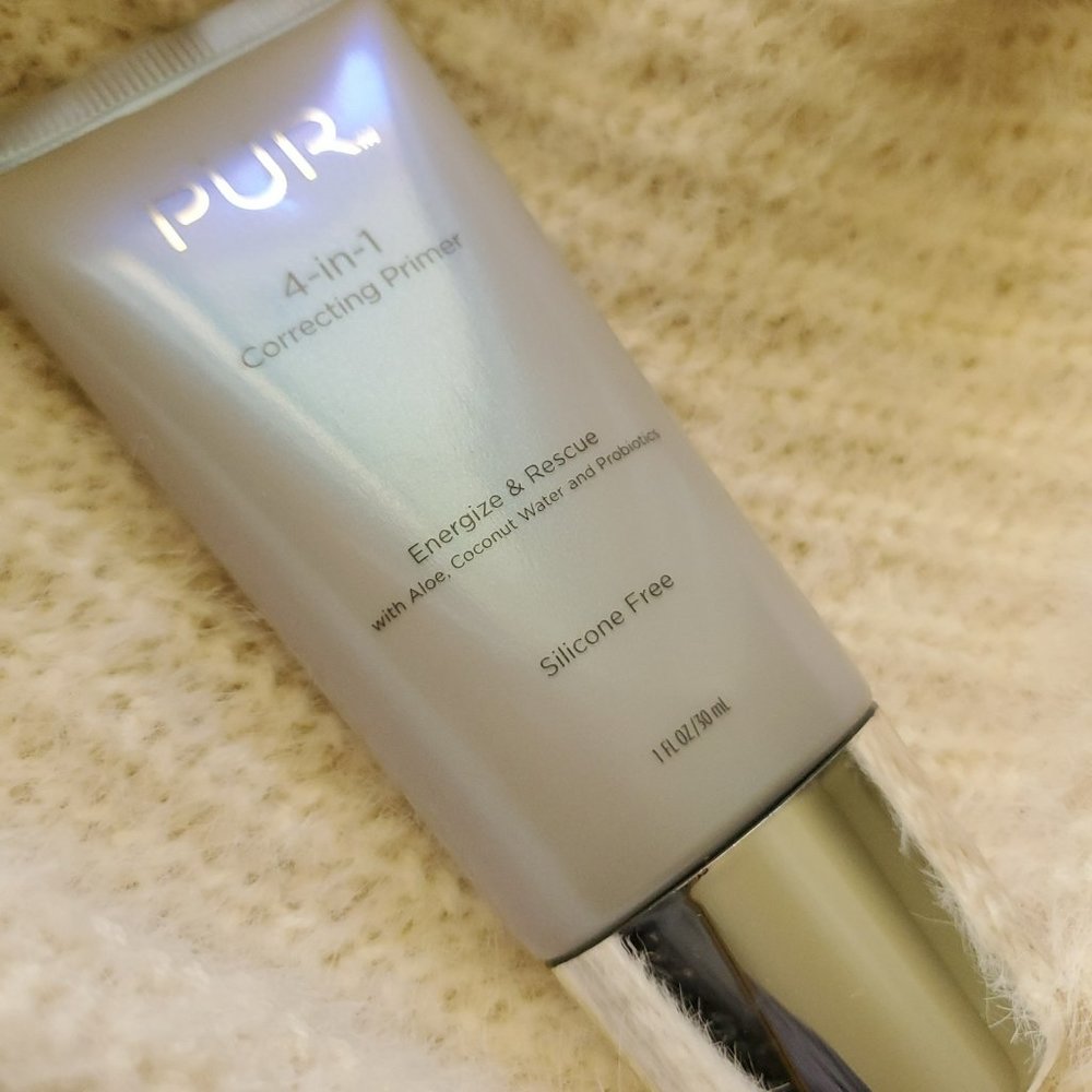 PUR 4-in-1 correcting primer